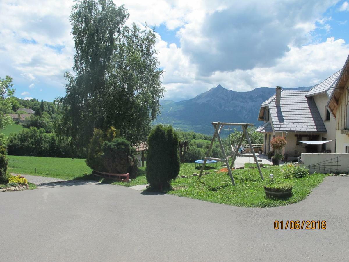 Ferienwohnung La Rose Des Vents Saint-Bonnet-en-Champsaur Exterior foto